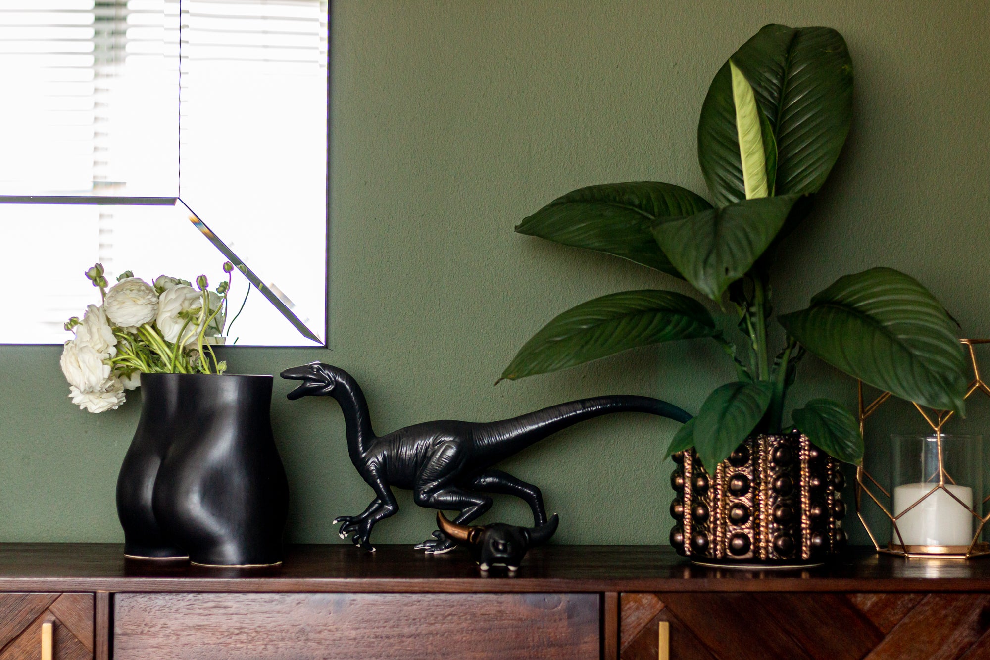 Styled Spaces - Stuart's Cosmopolitan Cape Town Apartment