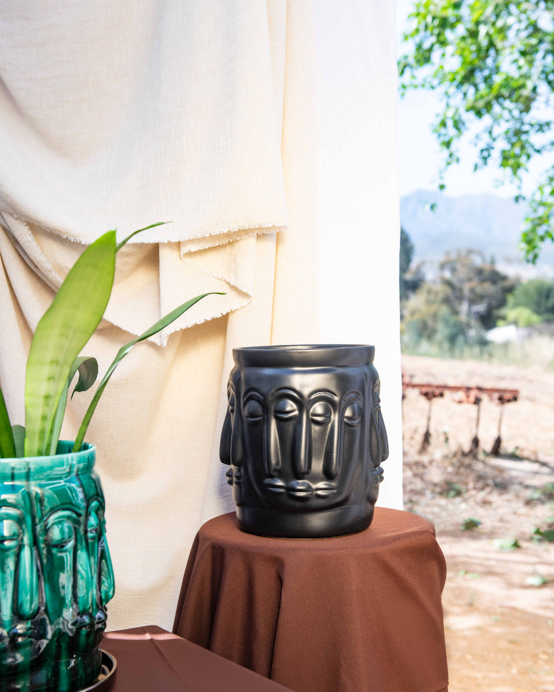 Iconic Unity Planter & Tray