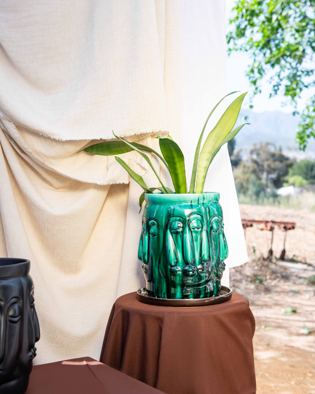 Iconic Unity Planter & Tray