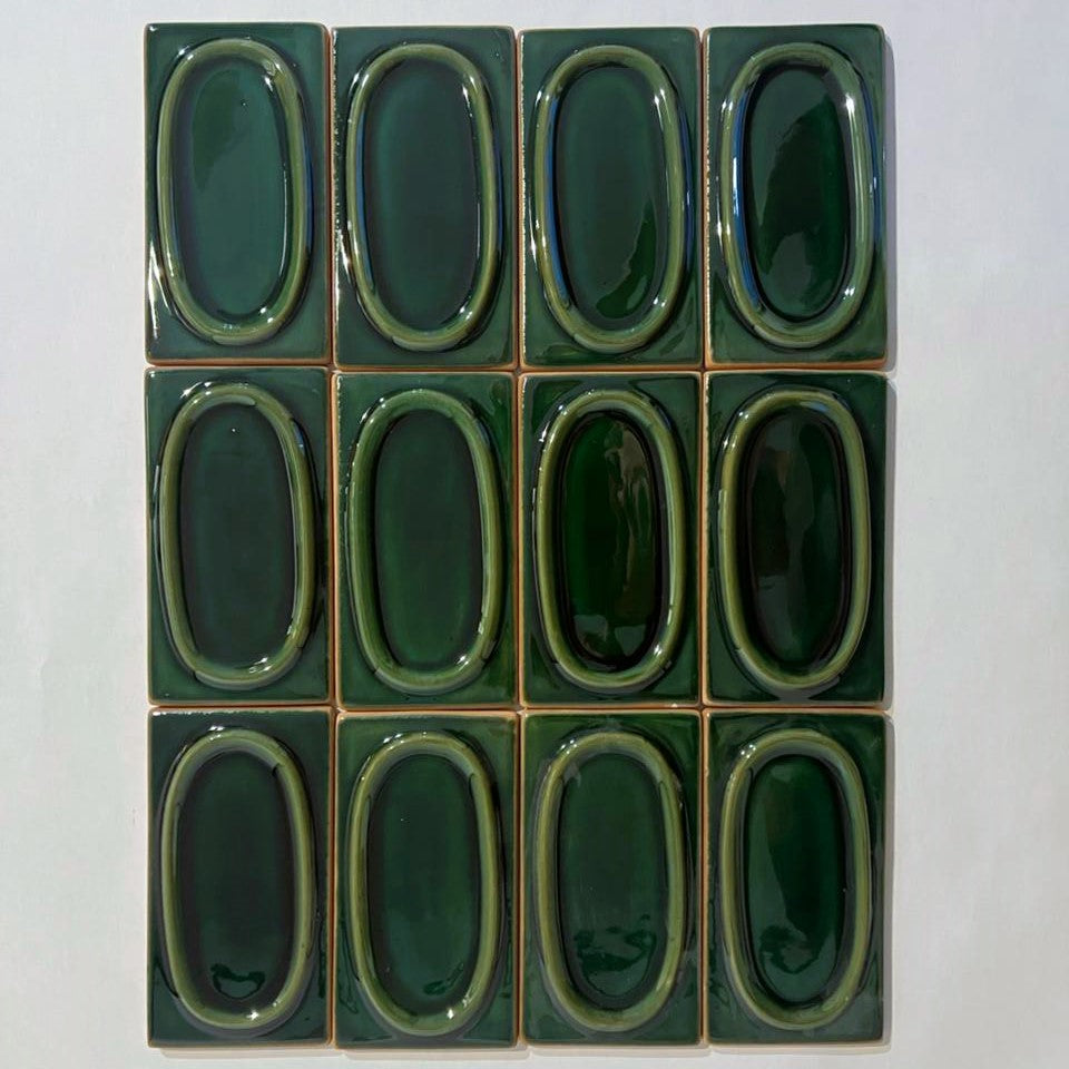 THE LOOP TILE