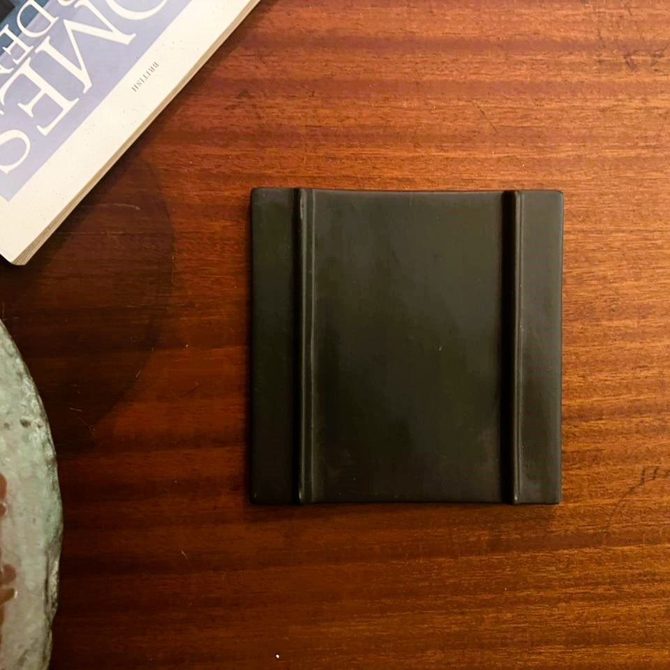KIT KAT TILE