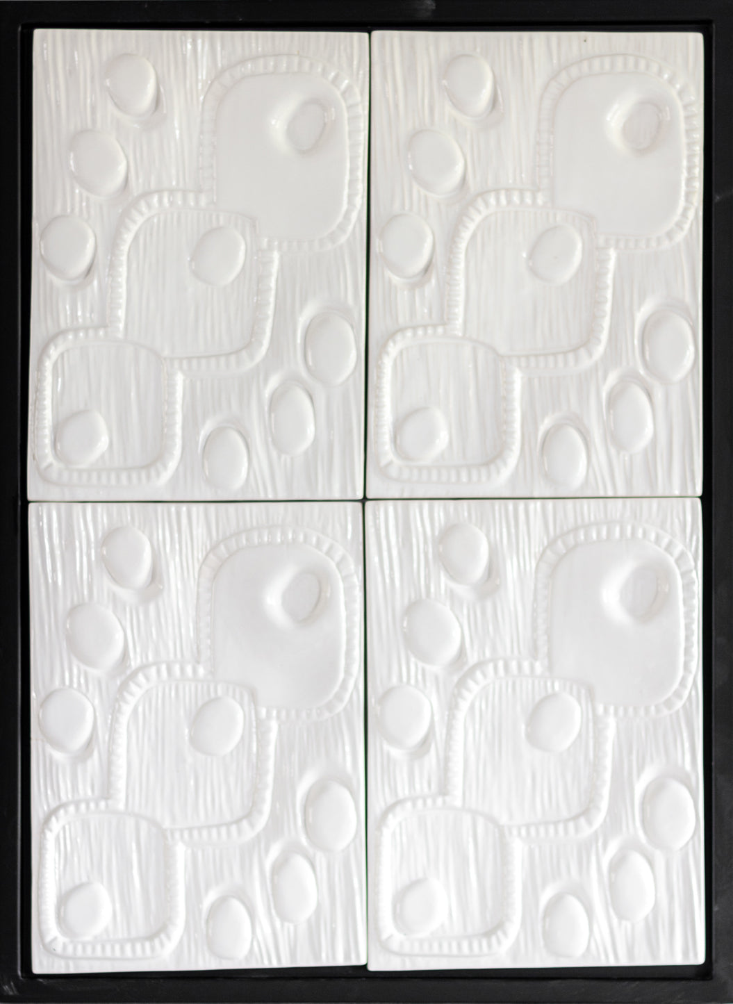 Woodpecker Tile - Rialheim