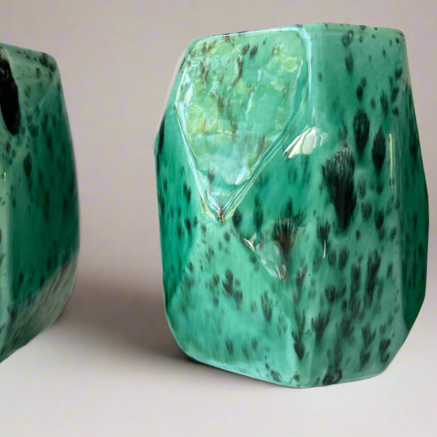 Rialheim large moonrock planter