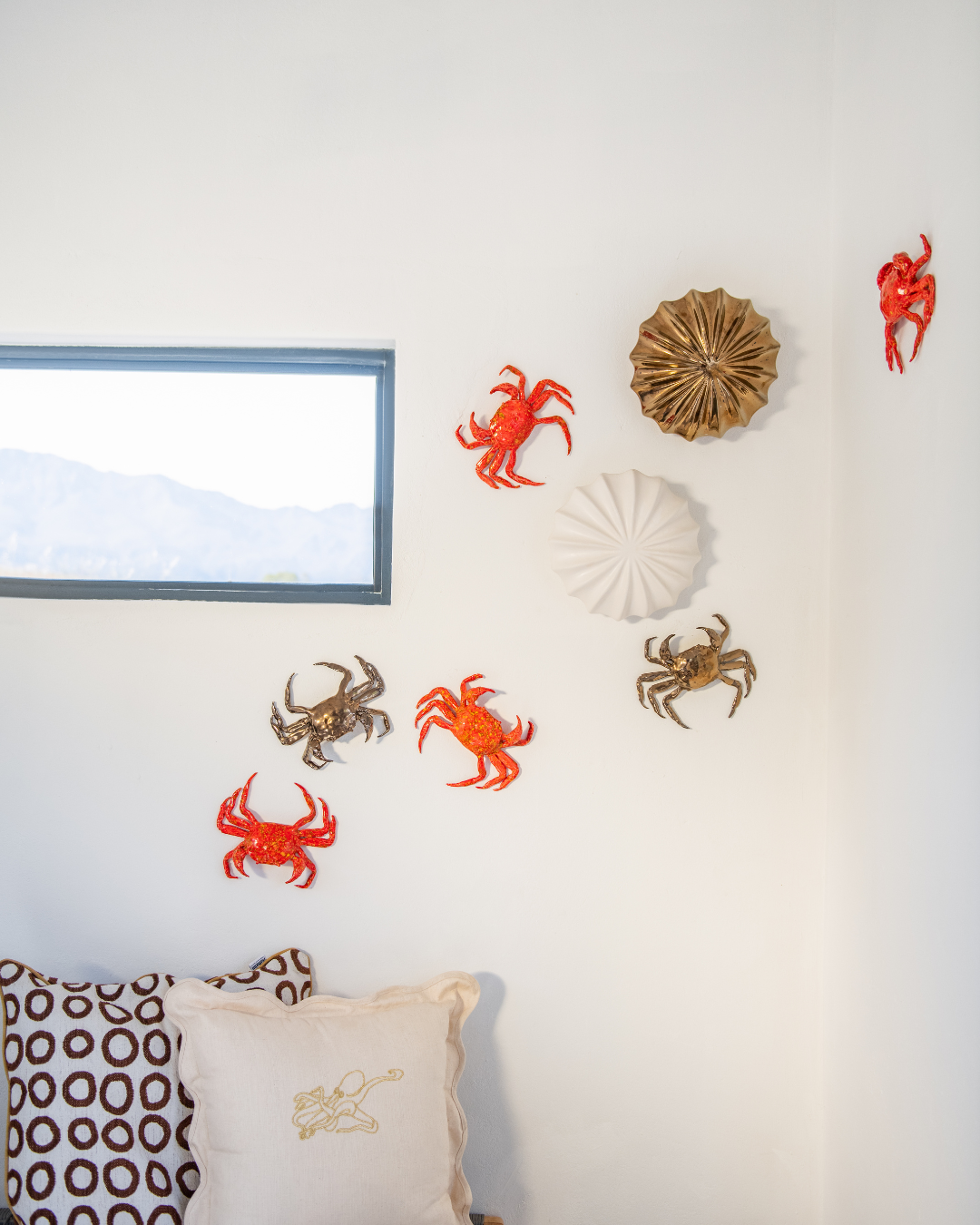 Rialheim Ceramic Wall Crab in bronze and Lava Crust  Red