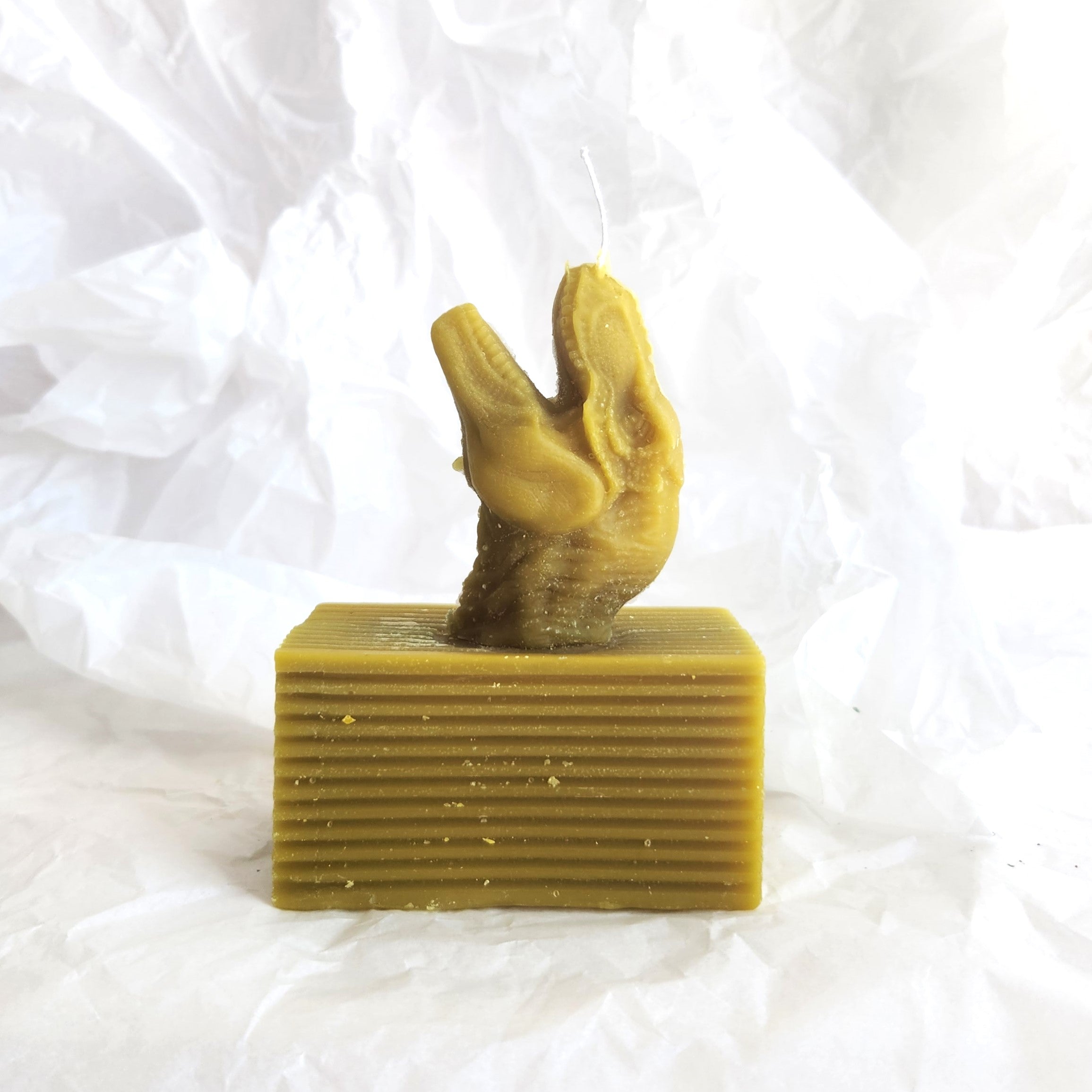 The Villian hand Poured Candle - Rialheim