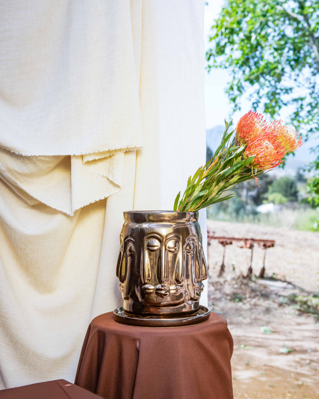 Iconic Unity Planter & Tray