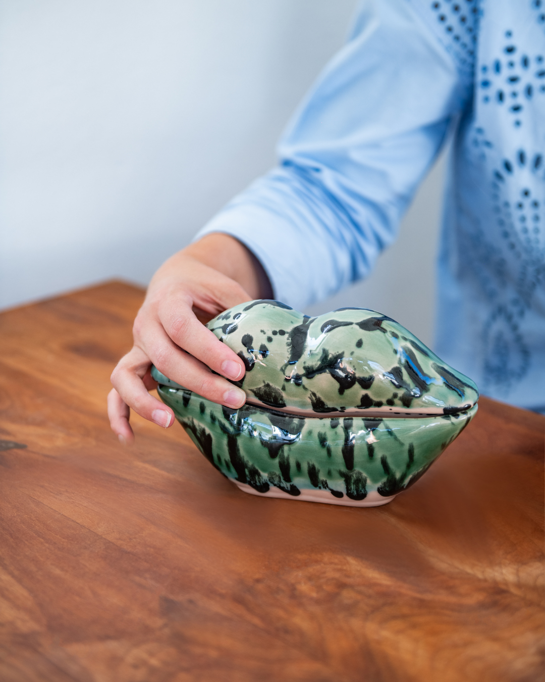 Lips Vegan candle Wax Vessel