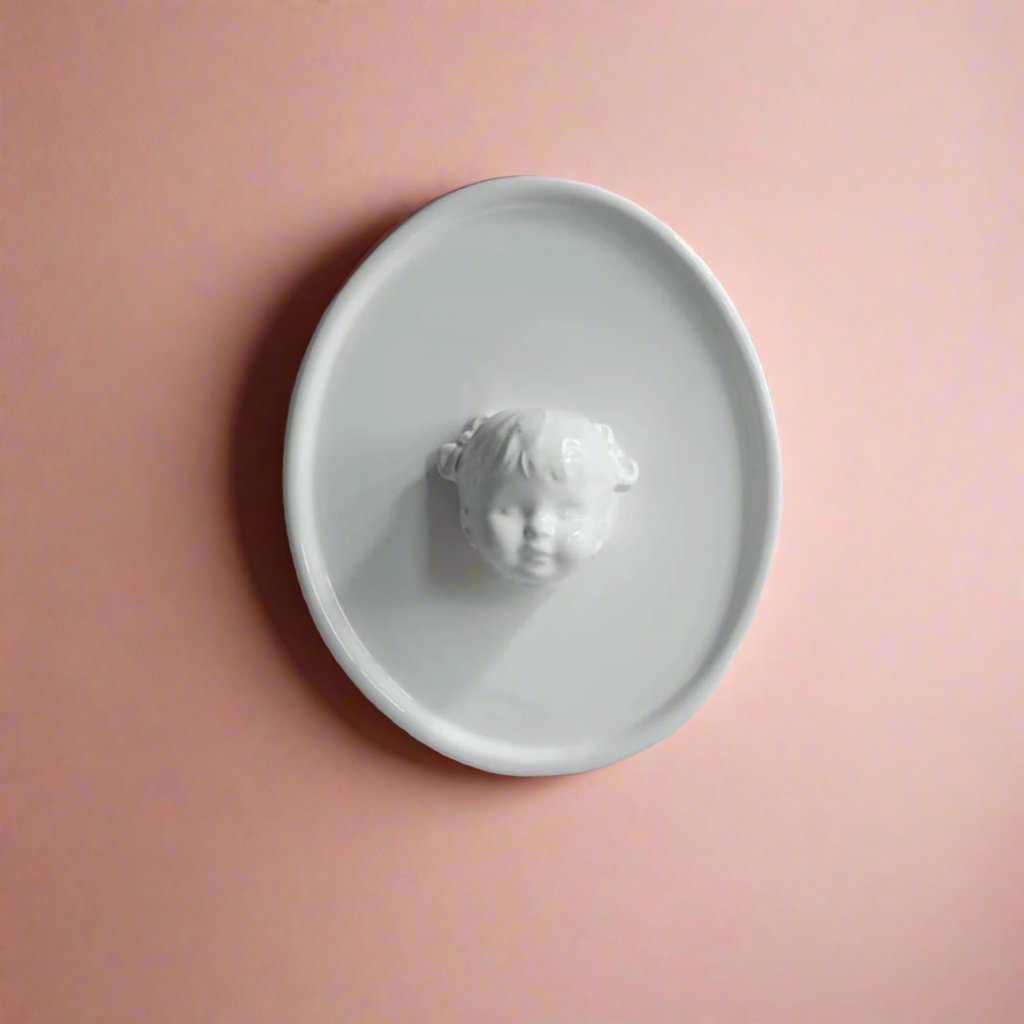Rialheim_Wallart_ceramics_Cameo