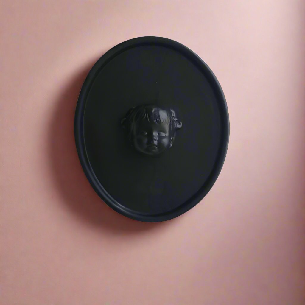 Rialheim_Wallart_ceramics_Cameo