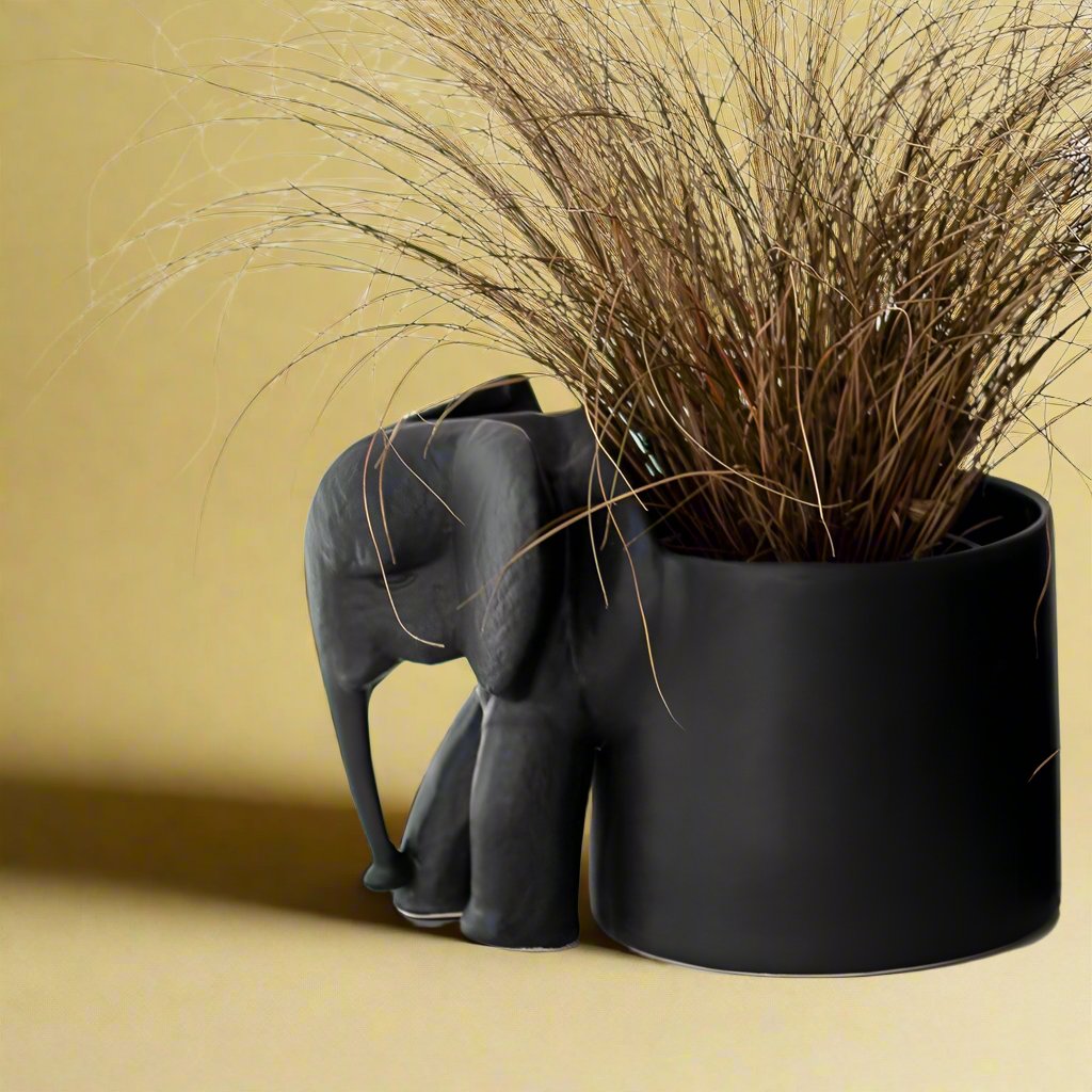 Elephant Pot plant Holder Large - Rialheim 