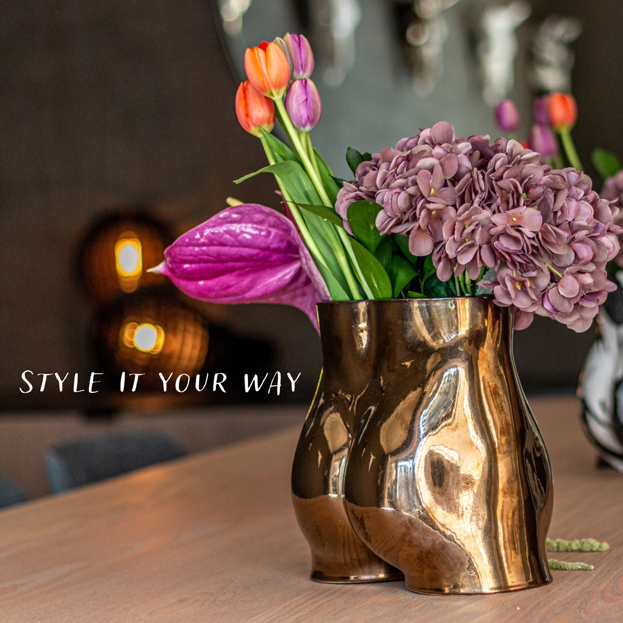 Rialheim_Ceramic_Vase_Butts_Handcrafted