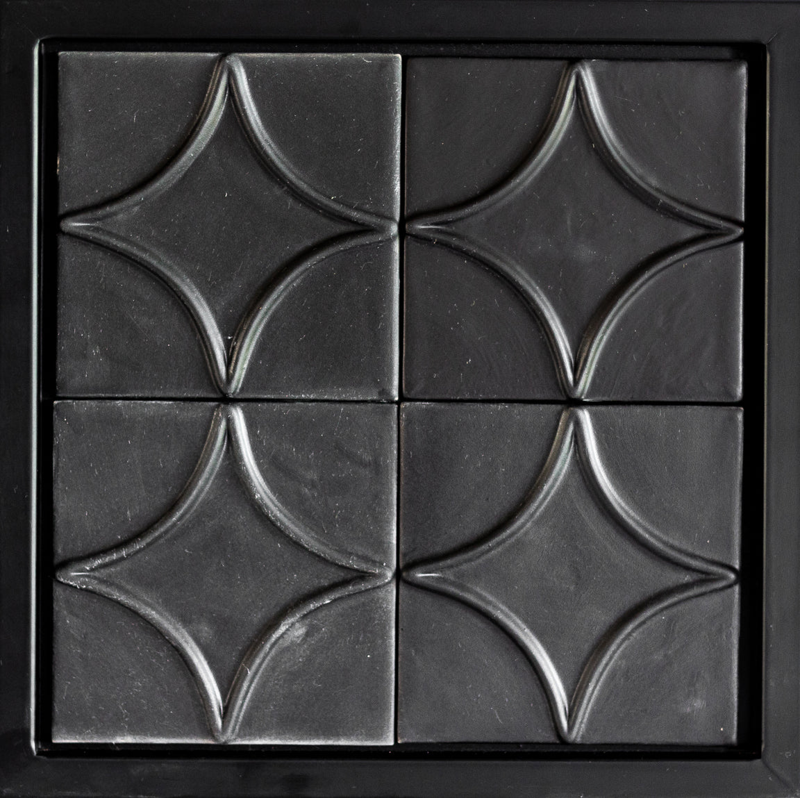 CIRCLE TILE
