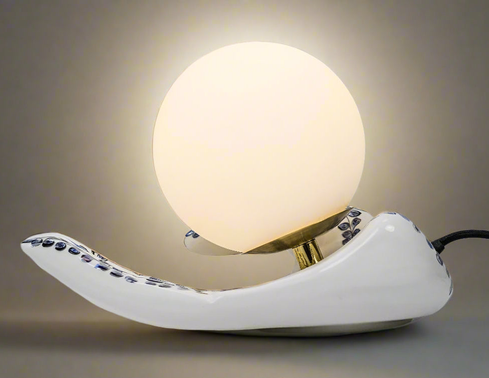 Rialheim_hand _table Light_bedside_light_homedecor_ifting