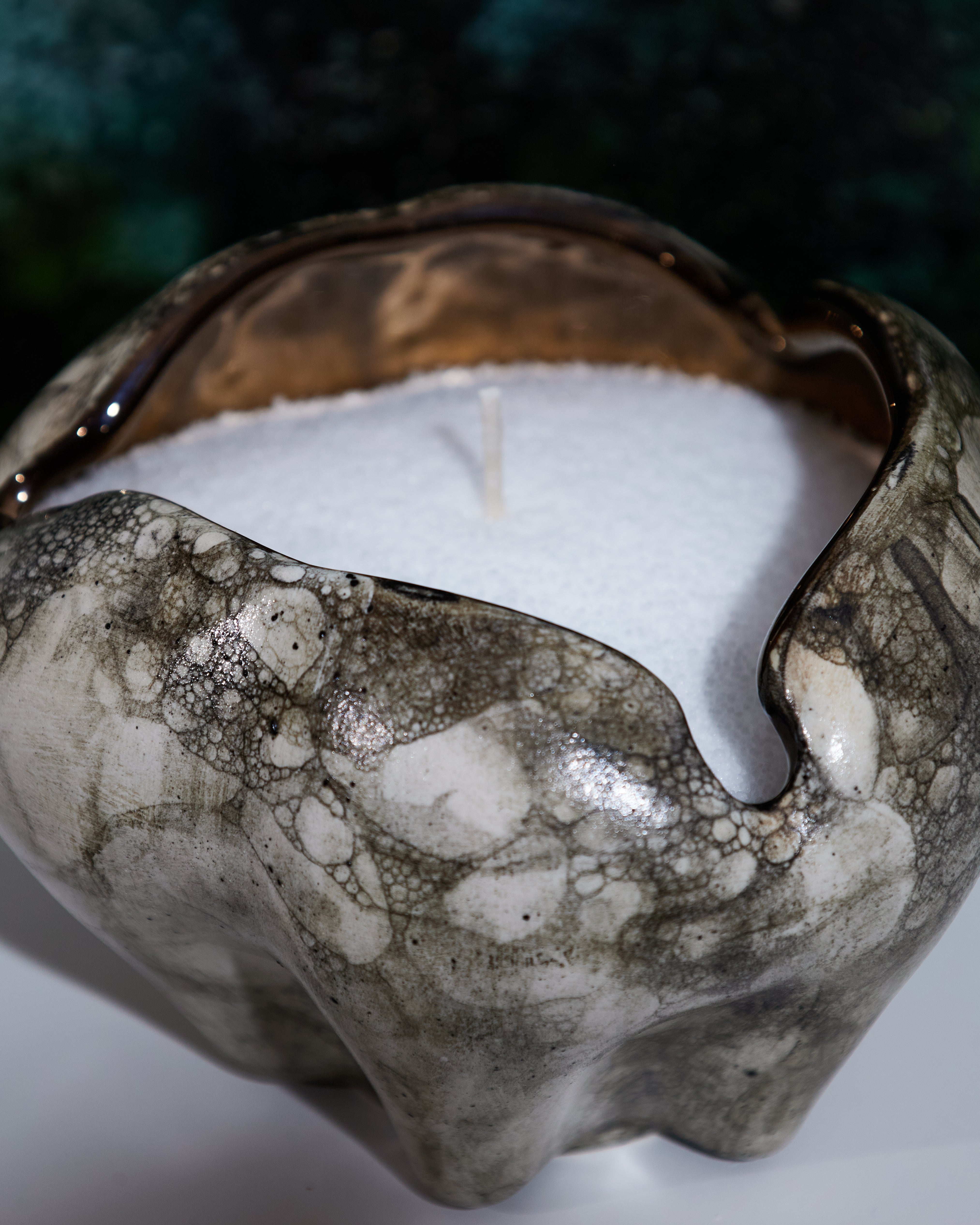 MAGNOLIA CANDLE VESSEL OBSIDION