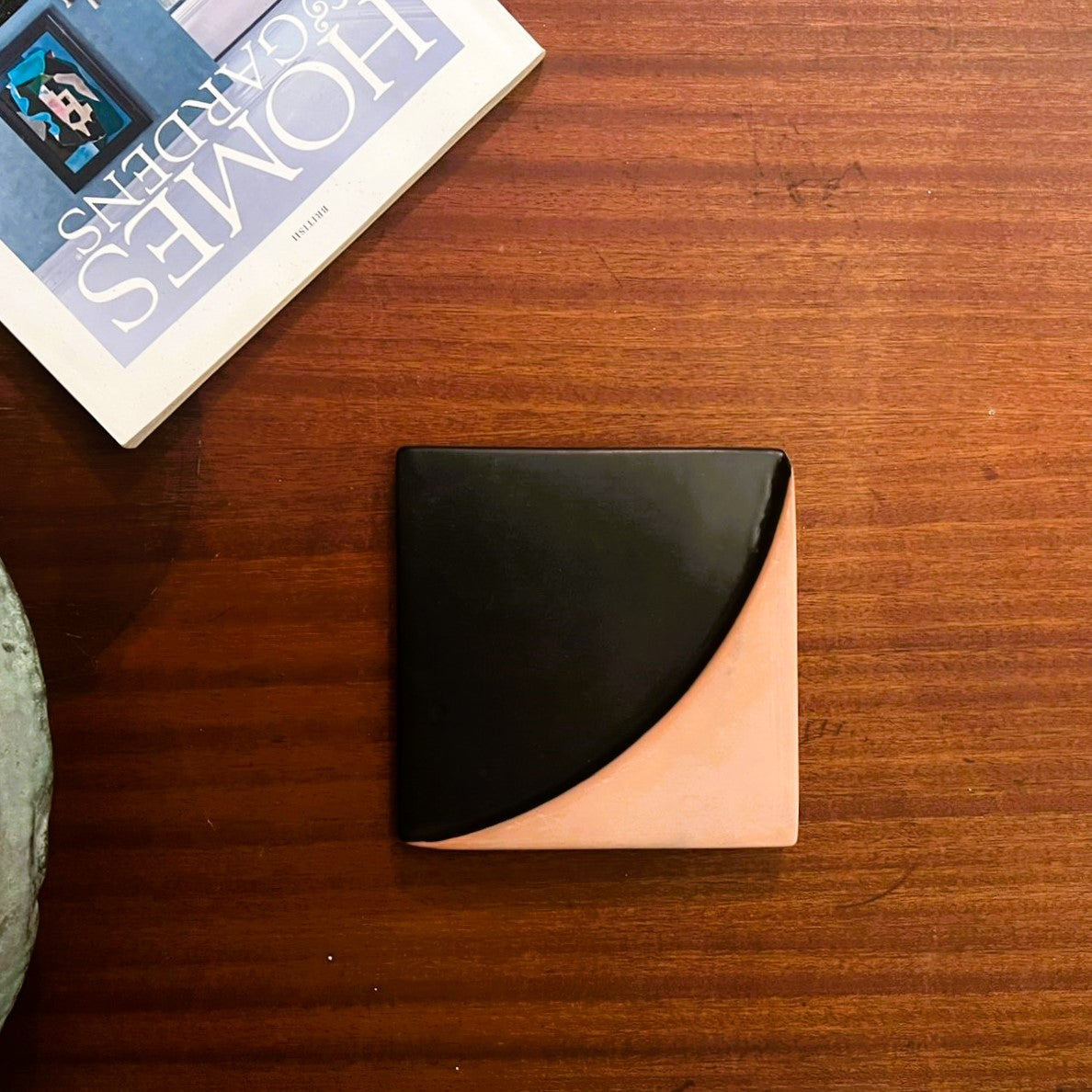 HALFMOON TILE