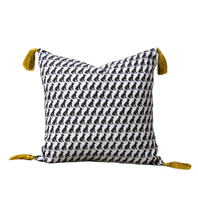 Rialheim Frankie Woven Houndstooth Scatter Cushion (45cm x 45cm) - Rialheim 
